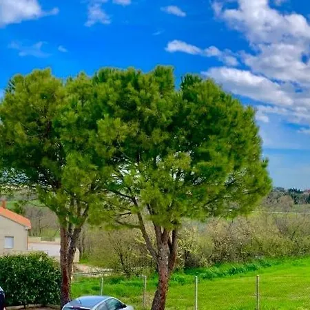 La Vista Sul Mare Apartment *
